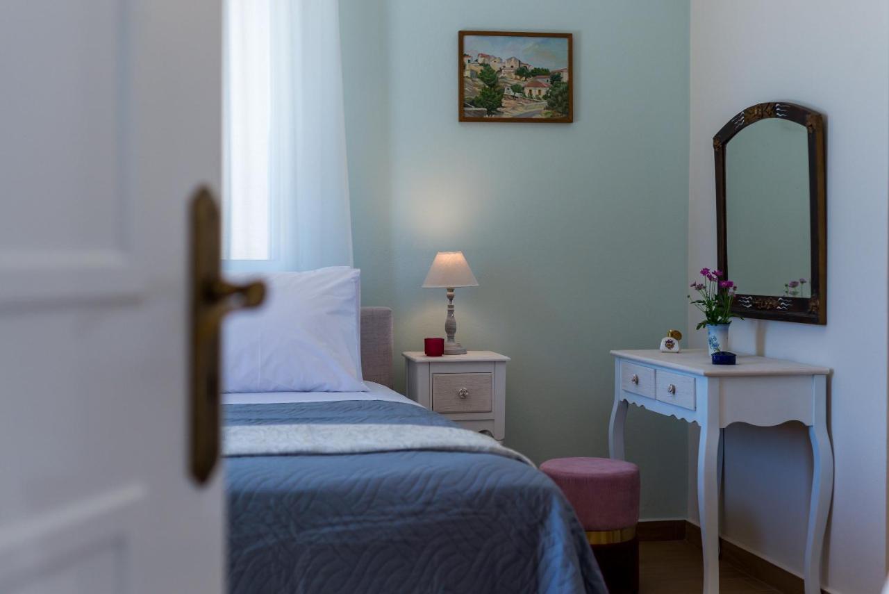 Villa Remedio Neon Khorion  Екстер'єр фото